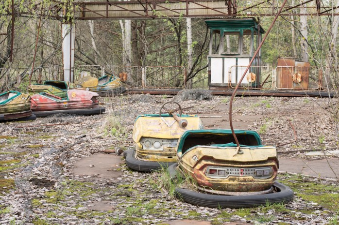 pripyat-autoscooter-tschernobyl-chernobyl